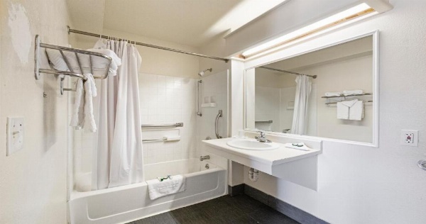 Budget Inn dan Suites Stockton Yosemite image 31